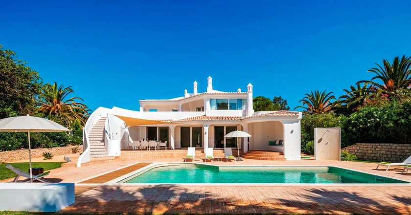 Algarve Clube Atlântico Resorts Carvoeiro Villa and Algarve Clube Atlântico Resorts Carvoeiro Villa and